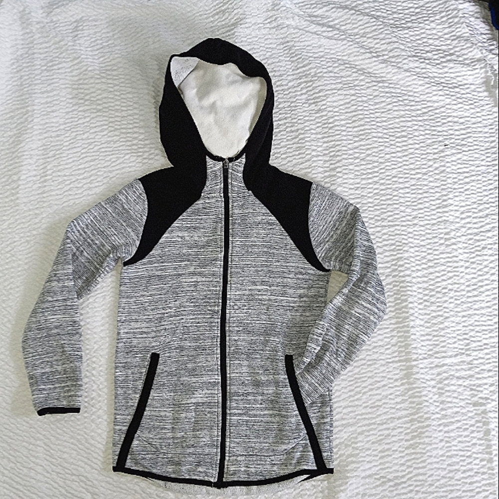 Champion boy zip Hoodie, youth L 10/12, Grey and Black